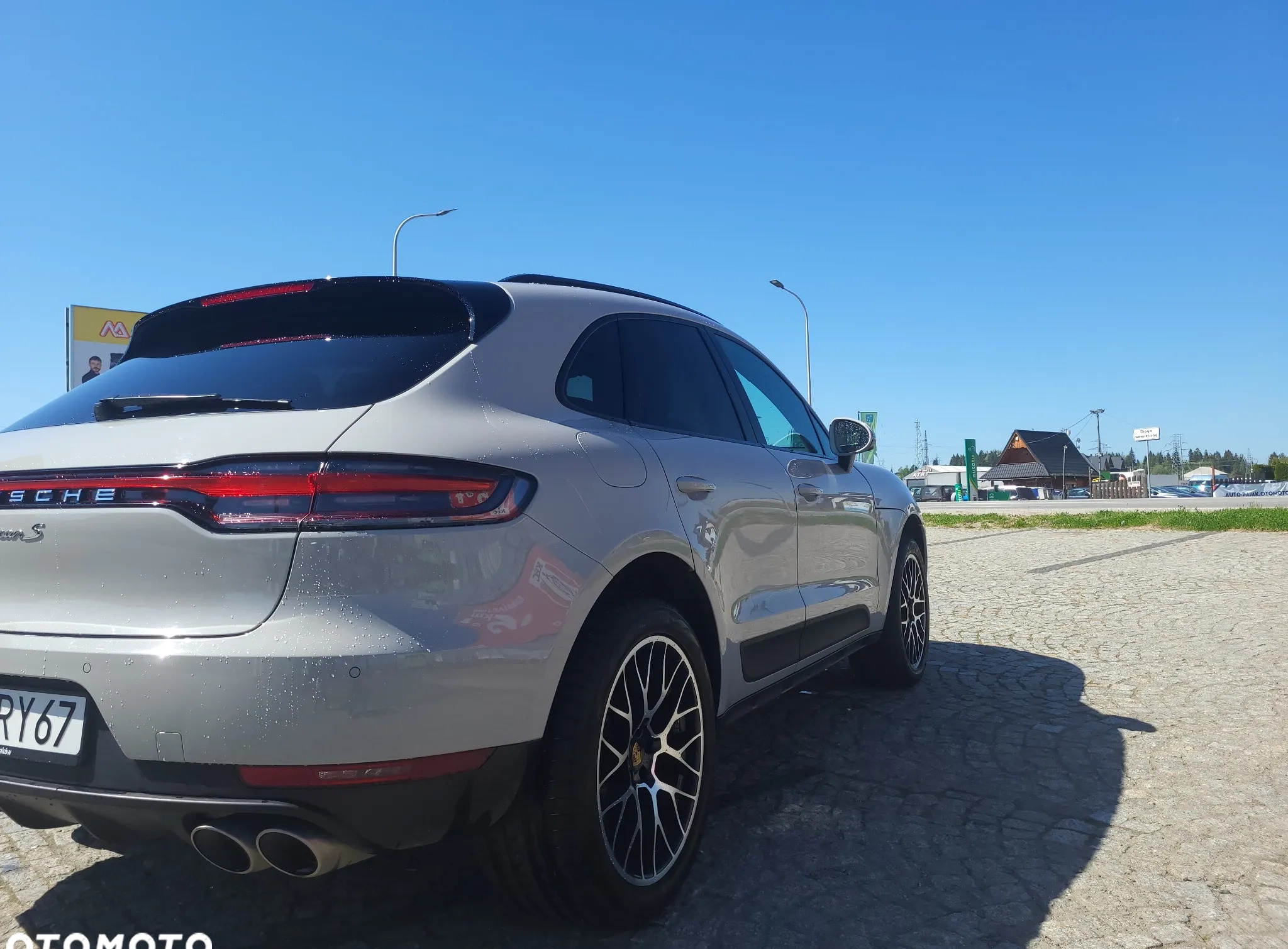 Porsche Macan cena 259000 przebieg: 21450, rok produkcji 2021 z Zakopane małe 529